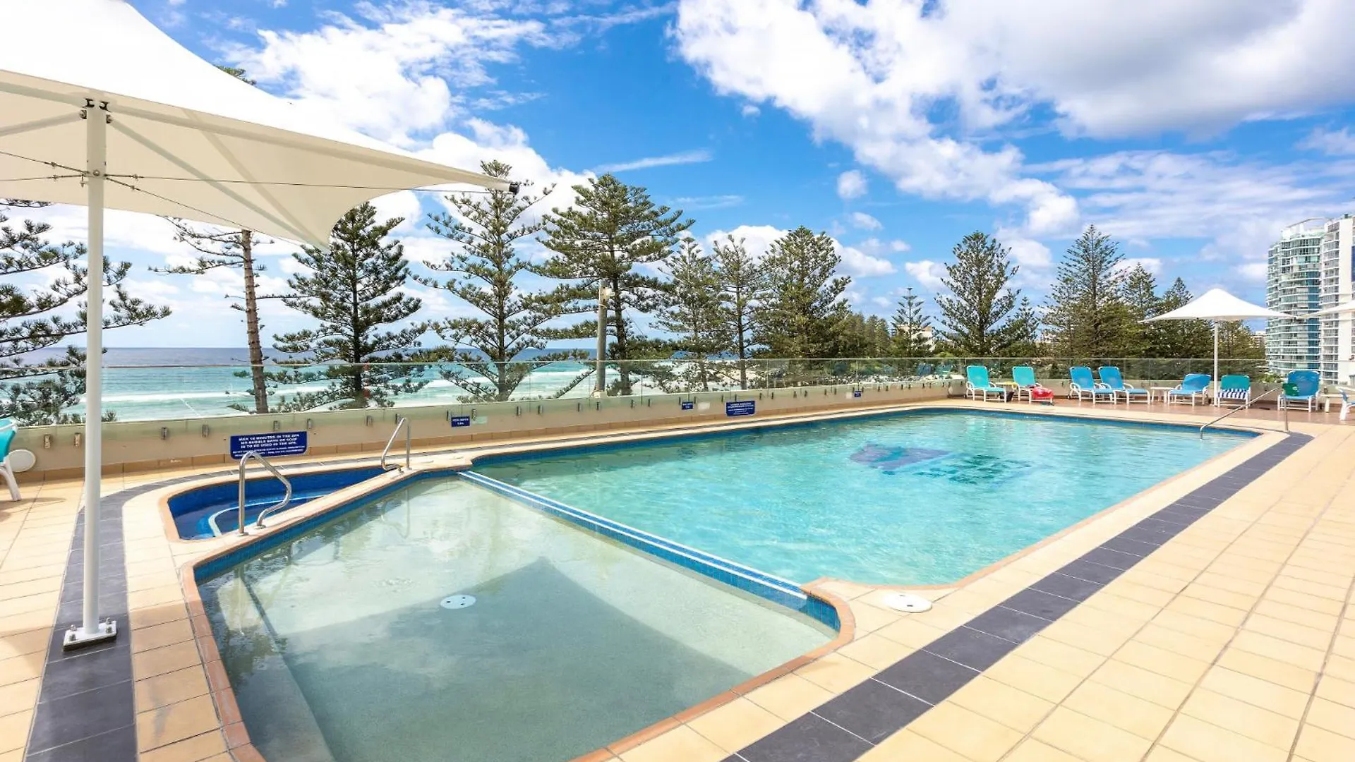 Apartment Beachfront 2-Bed With Pool, Bbq & Tennis Court Gold Coast